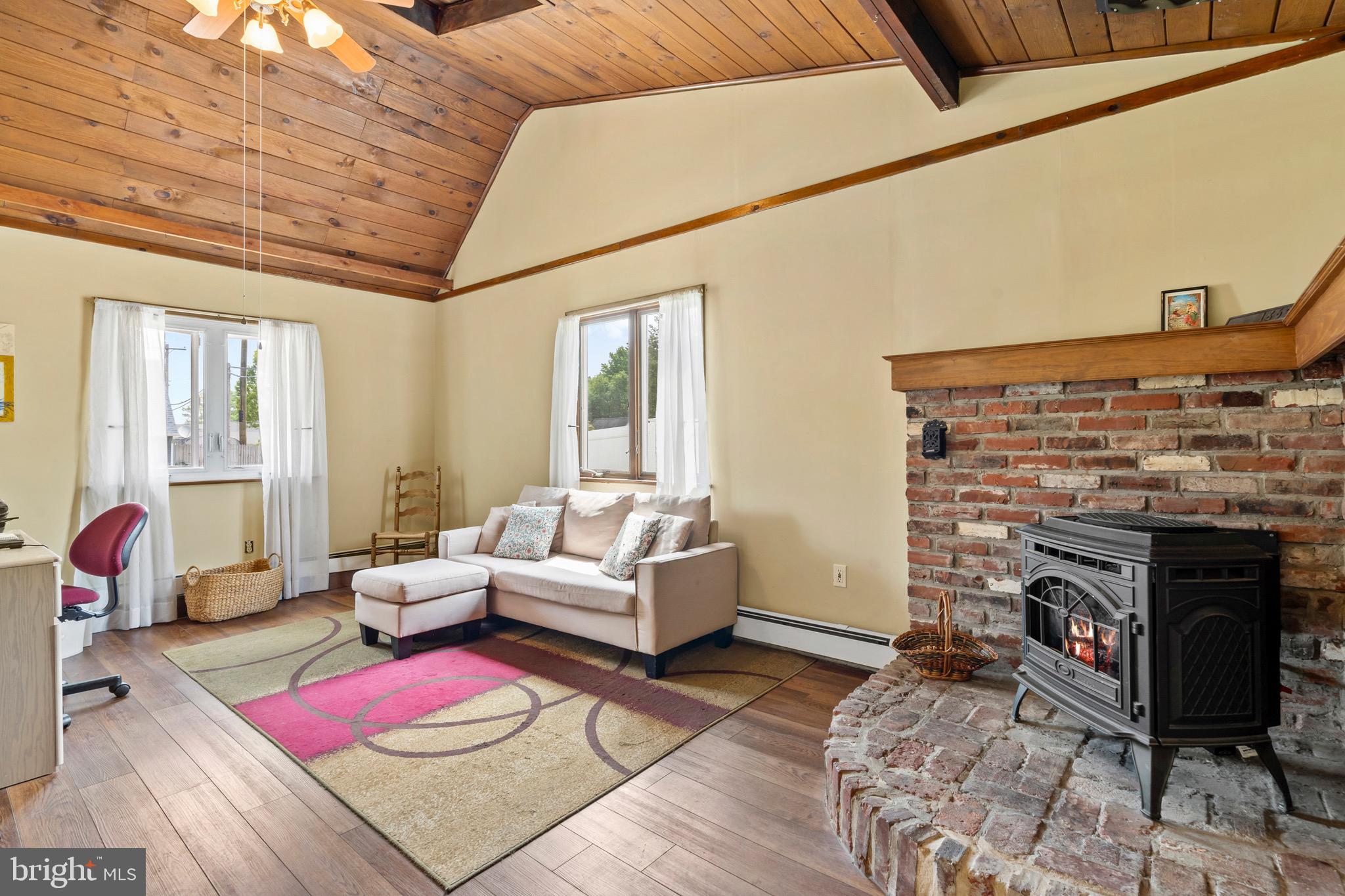 7 Misty Pine Road Levittown, PA 19056 - Photo 2 of 36 Propane fireplace in Family Room