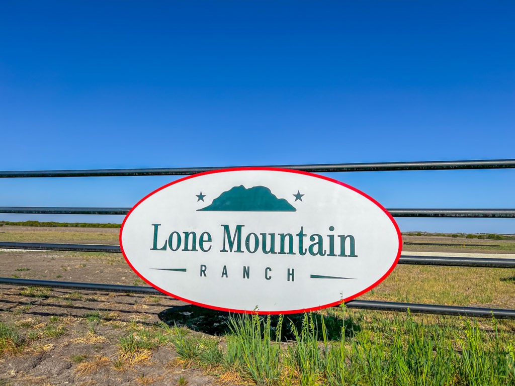 10 Hamilton Jonesboro, TX 76538 - Photo 5 of 6 a view of a kitchen with a wooden floor