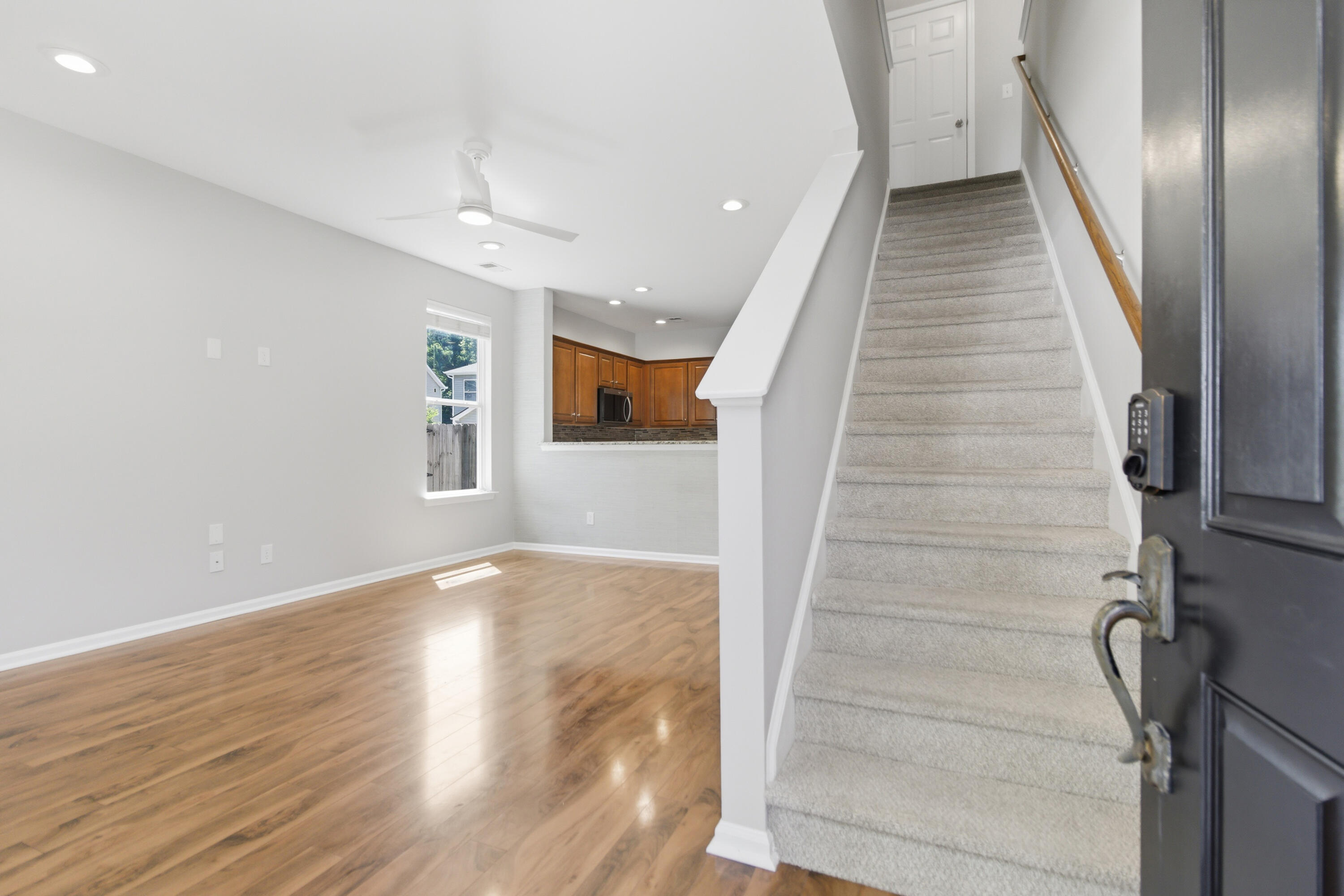 3573 Locklear Lane Mount Pleasant, SC 29466 - Photo 7 of 49 3573 Locklear - Entry