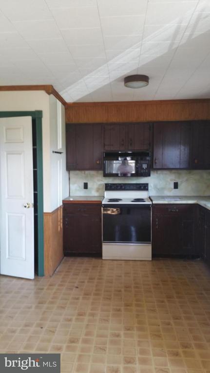 528 Prescott Road Lebanon, PA 17042 - Photo 5 of 18 Gallery Image 5