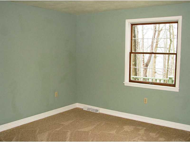 13029 Pne Holw Rd Extension Trafford, PA 15085 - Photo 18 of 25 Bedroom.