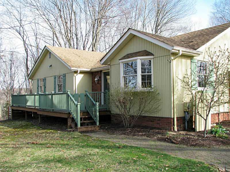 13029 Pne Holw Rd Extension Trafford, PA 15085 - Photo 5 of 25 Patio/Deck.
