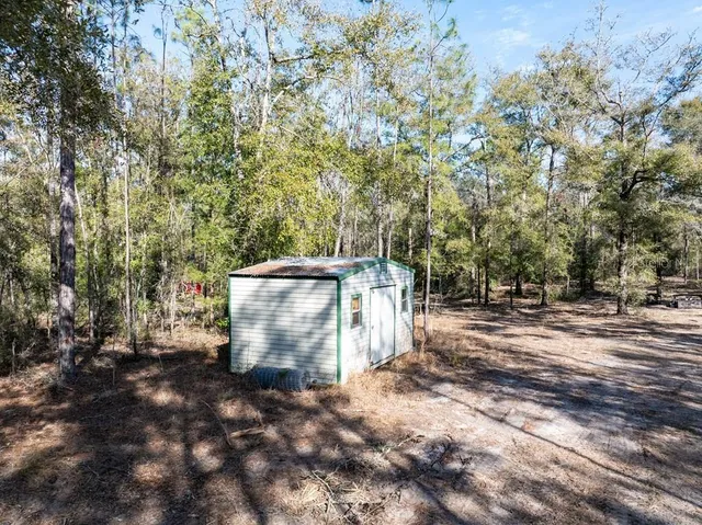 a view of a outdoor space