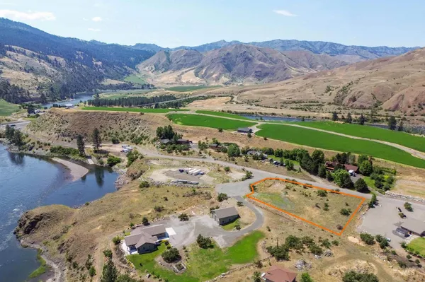 $210,000 | 24 Mossy Pt Circle, White Bird, ID 83554