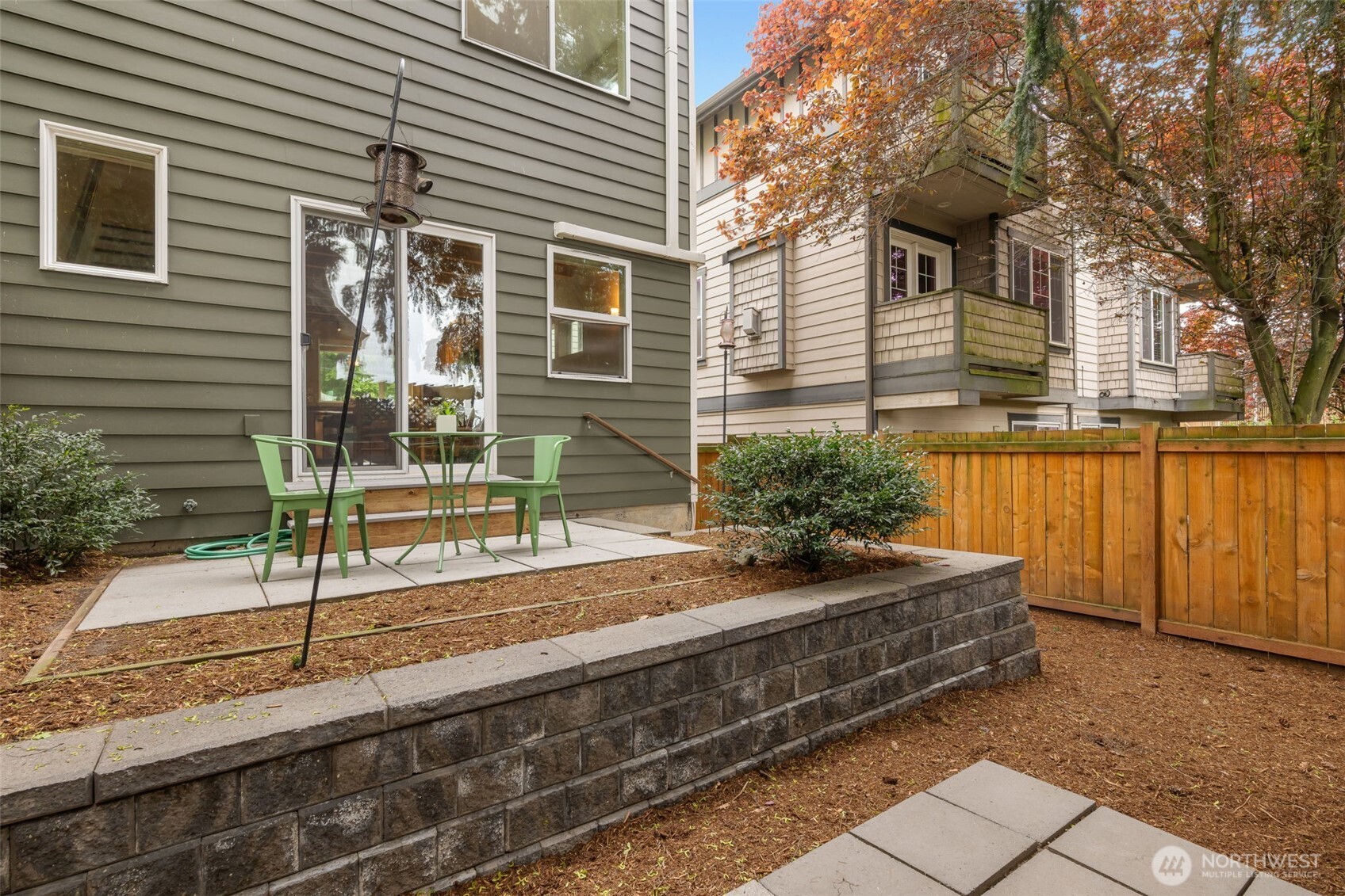 1011 North 50th Street, Unit D Seattle, WA 98103 - Photo 30 of 33