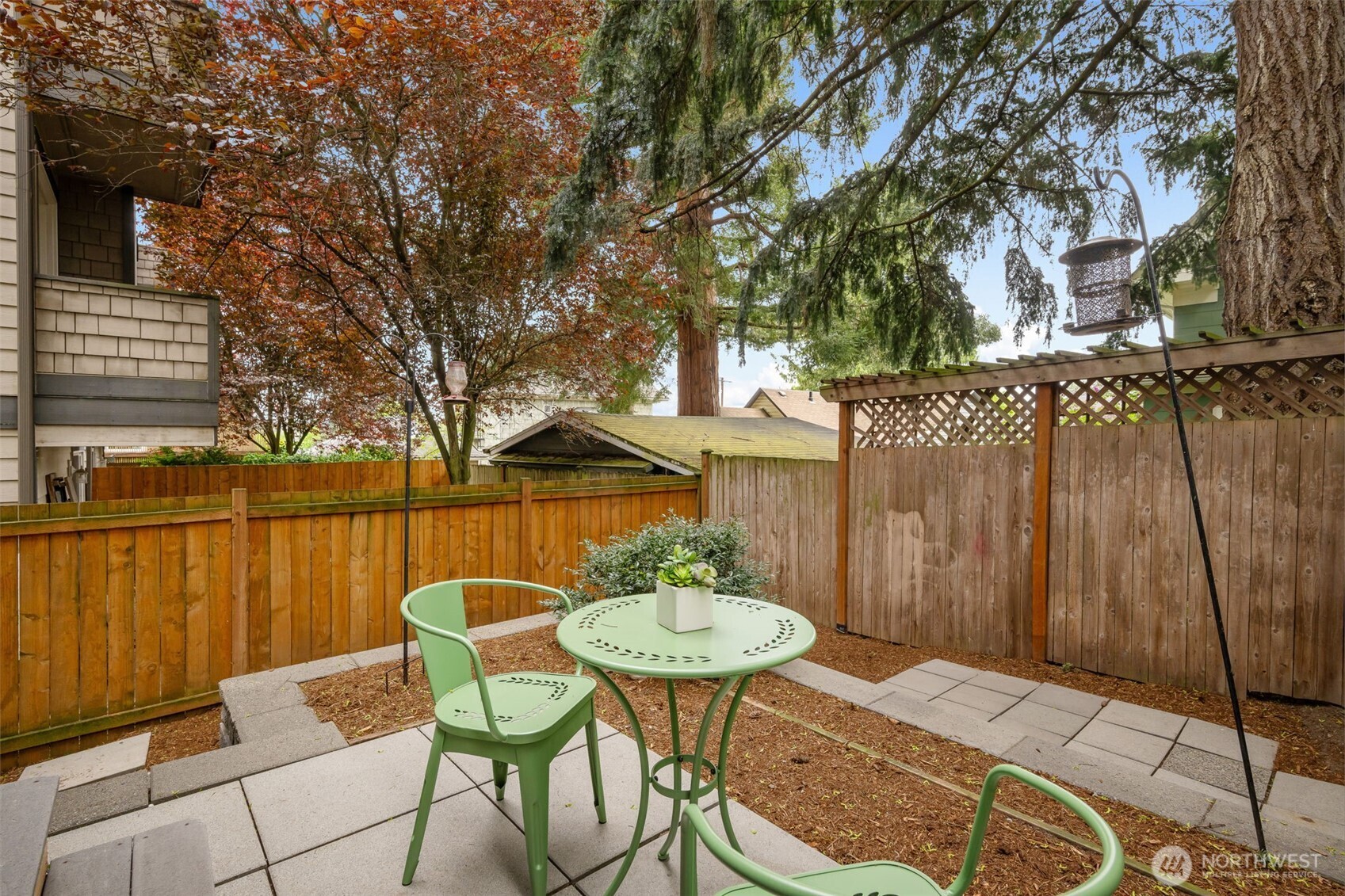 1011 North 50th Street, Unit D Seattle, WA 98103 - Photo 31 of 33