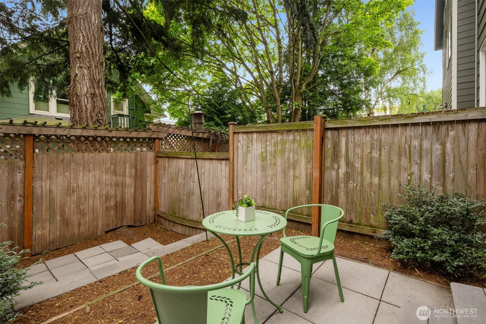 1011 North 50th Street, Unit D Seattle, WA 98103 - Photo 32 of 33