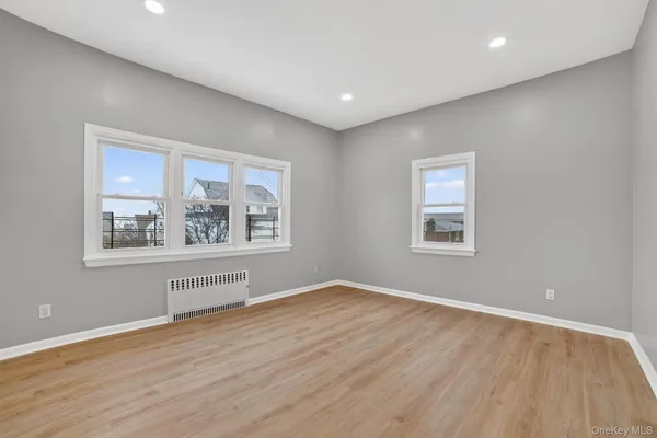 $3,650 | 4 Amackassin Terrace, Unit 2, Yonkers, NY 10703