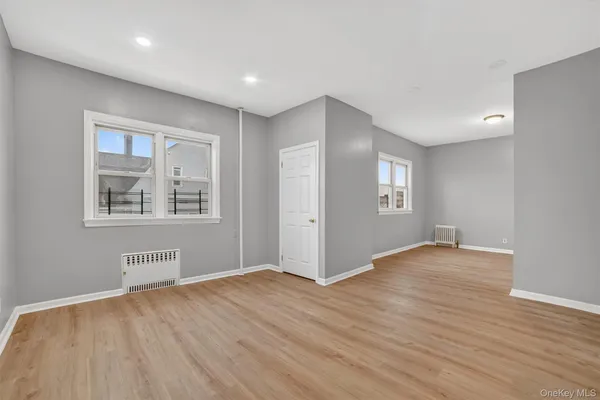 $3,650 | 4 Amackassin Terrace, Unit 2, Yonkers, NY 10703