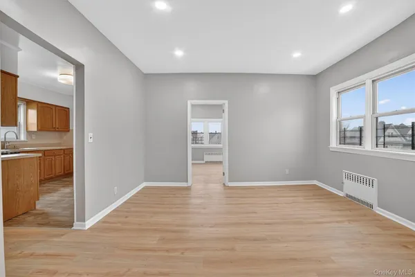 $3,650 | 4 Amackassin Terrace, Unit 2, Yonkers, NY 10703