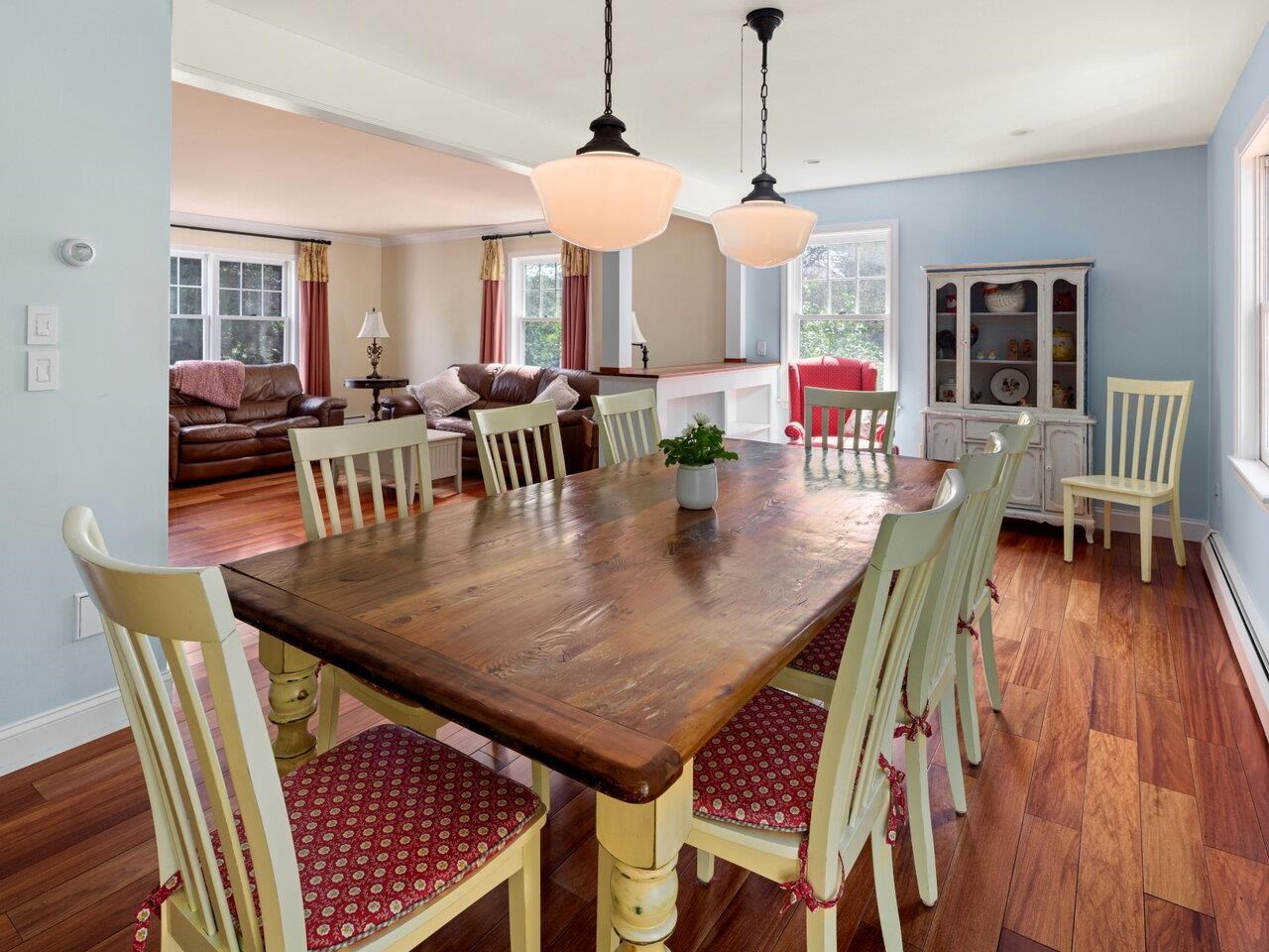 194 Turtle Pond Road Williston, VT 05495 - Photo 2 of 38 Gallery Image 2
