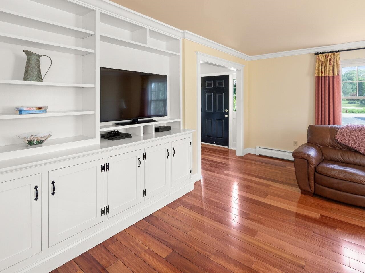 194 Turtle Pond Road Williston, VT 05495 - Photo 6 of 38 Gallery Image 6