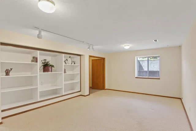 $405,000 | 1946 South Century Lane, Spokane Valley, WA 99037