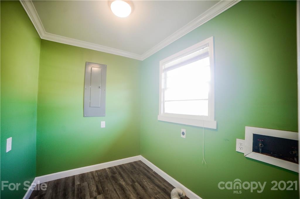 37247 Barnhardt Road Albemarle, NC 28001 - Photo 8 of 29 Gallery Image 8