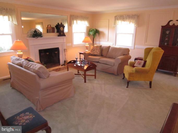 9204 Lawnview Lane Laurel, MD 20708 - Photo 15 of 24 Spacious Light-filled Living Room