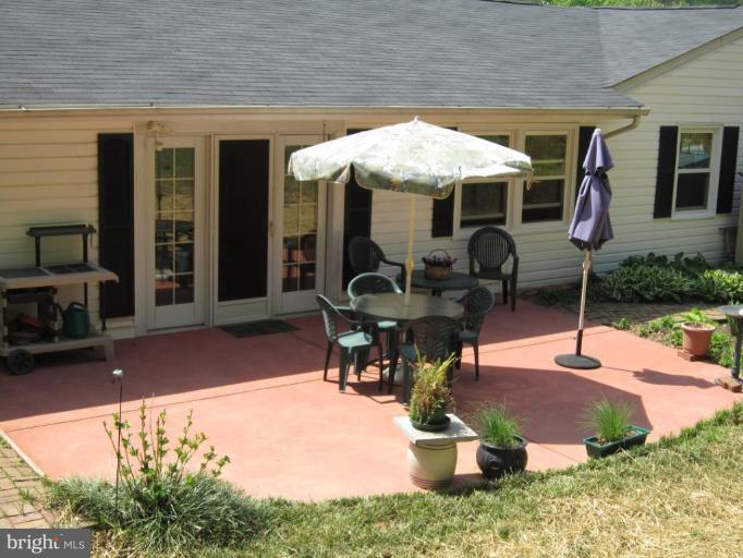 9204 Lawnview Lane Laurel, MD 20708 - Photo 10 of 24 Expansive Patio...Great for Cookouts!
