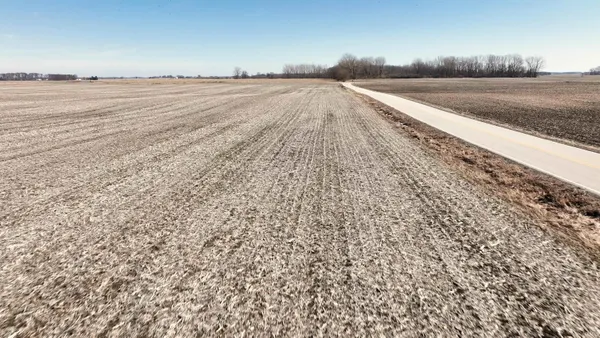 400 W Road, Kewanna, IN 46939