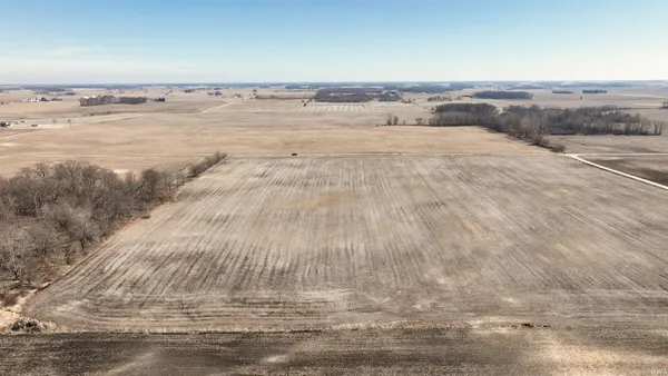 400 W Road, Kewanna, IN 46939