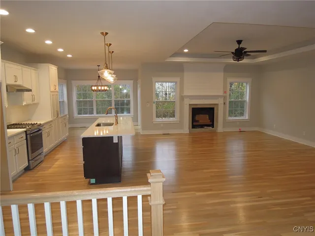 $578,935 | 8541 Angus Path, Cicero, NY 13039