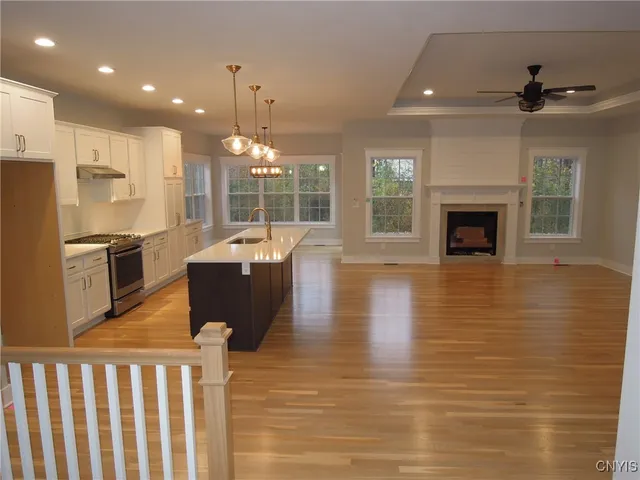 $578,935 | 8541 Angus Path, Cicero, NY 13039