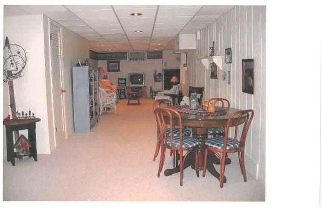 995 Ruth Drive Elgin, IL 60123 - Photo 17 of 23 a view of a dining room with furniture