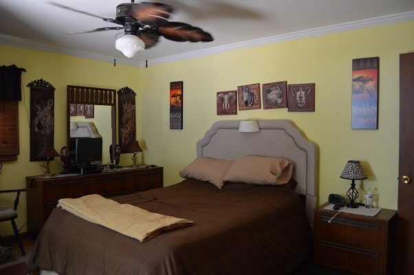 995 Ruth Drive Elgin, IL 60123 - Photo 9 of 23 a bedroom with a bed and dresser