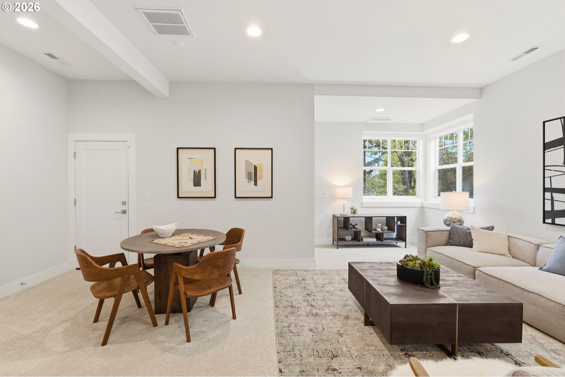 1722 Southwest Custer Street Portland, OR 97219 - Photo 31 of 46 Gallery Image 31