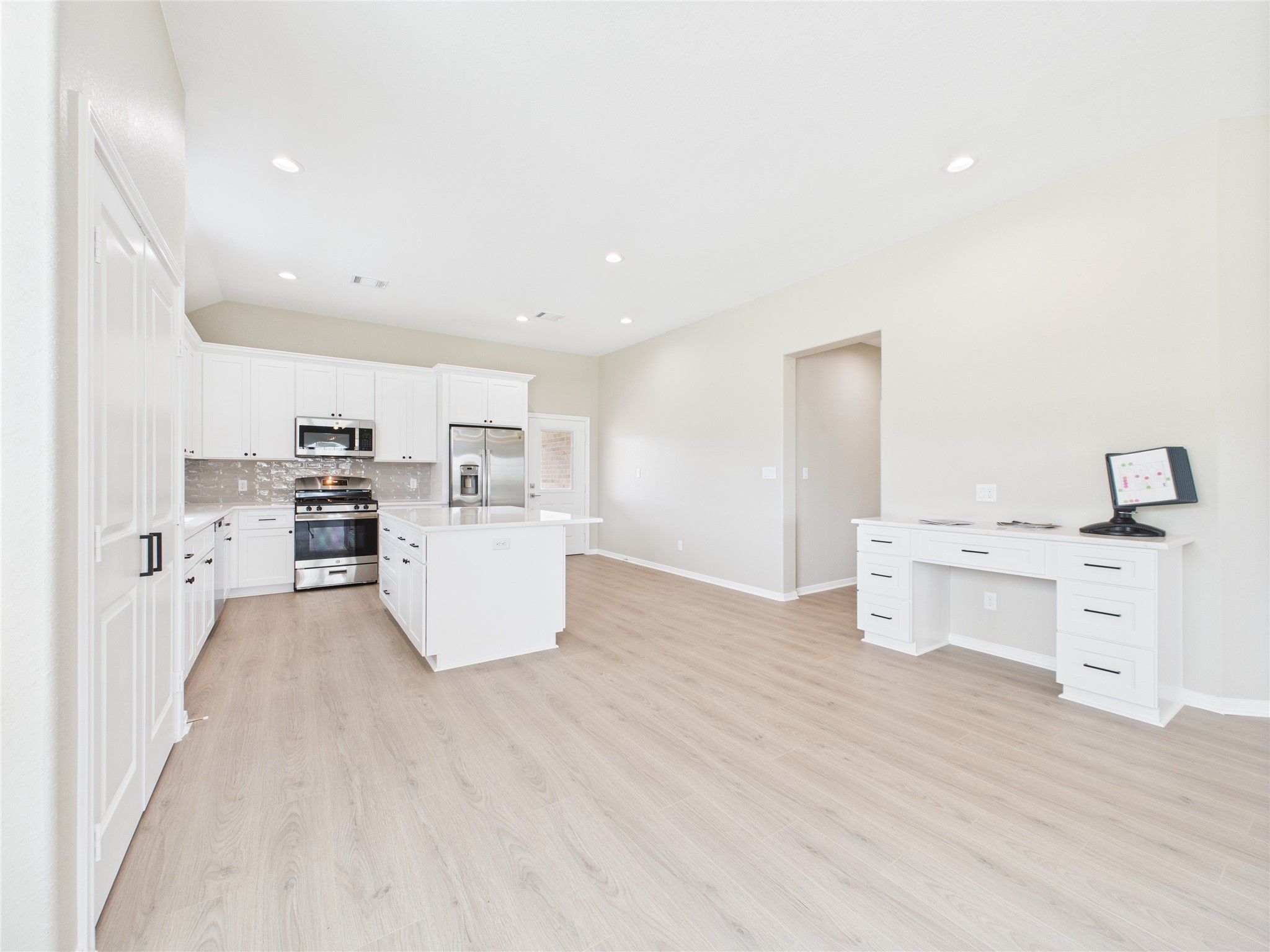 15826 Sugar Maple Lane Santa Fe, TX 77517 - Photo 22 of 42