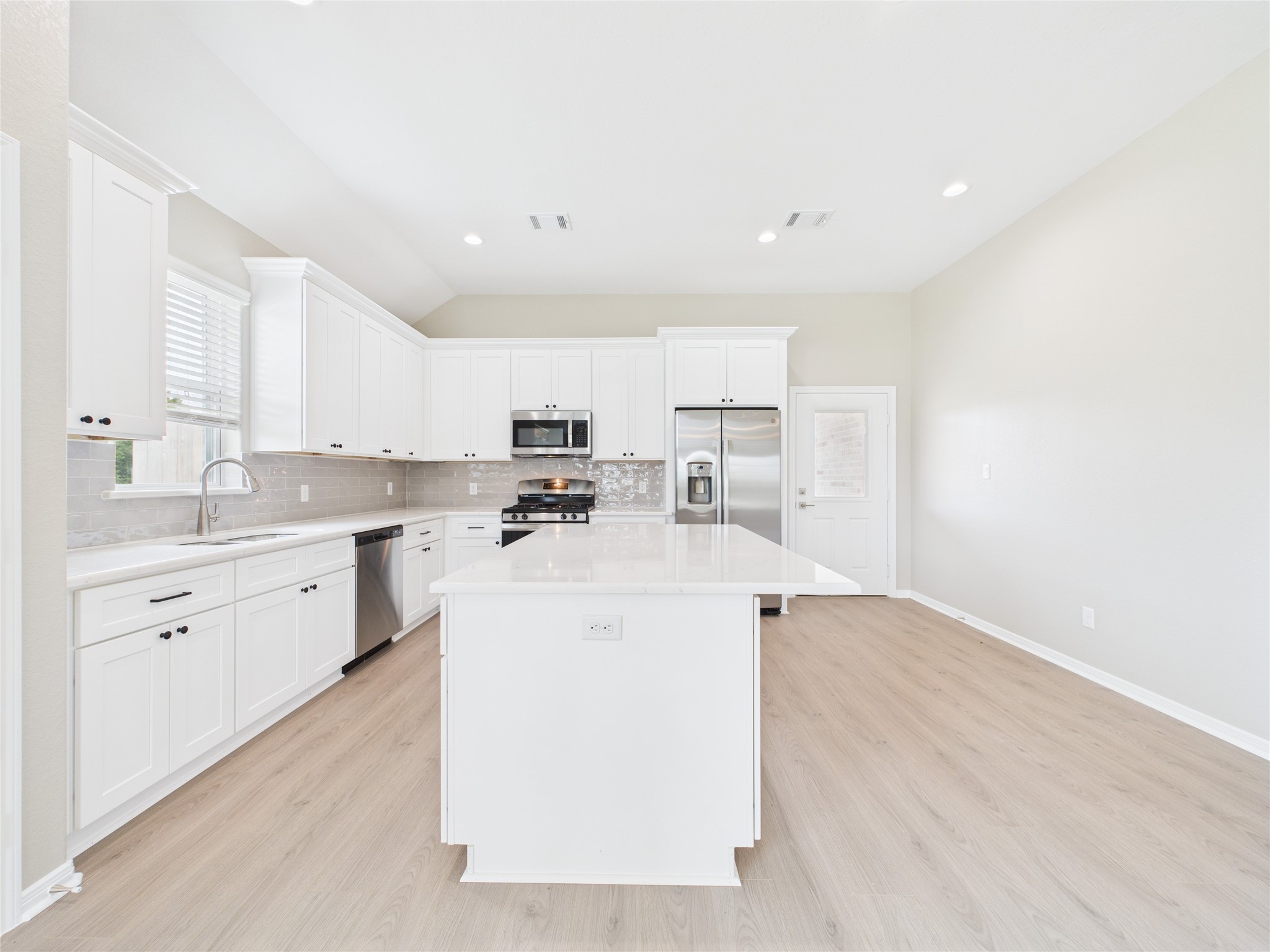 15826 Sugar Maple Lane Santa Fe, TX 77517 - Photo 25 of 42