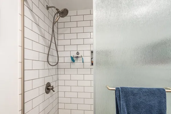 $639,500 | 3252 Chateau Road, Unit #2, Mammoth Lakes, CA 93546