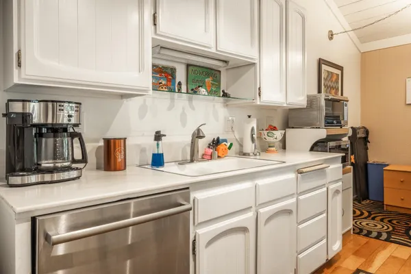 $639,500 | 3252 Chateau Road, Unit #2, Mammoth Lakes, CA 93546