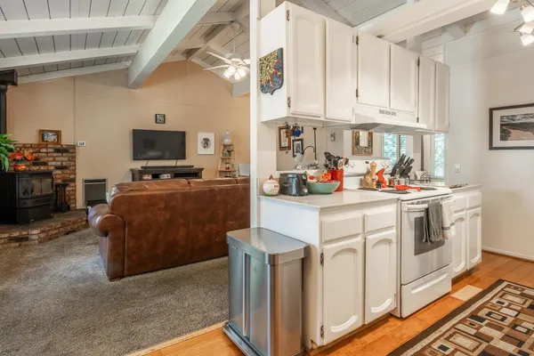 $639,500 | 3252 Chateau Road, Unit #2, Mammoth Lakes, CA 93546