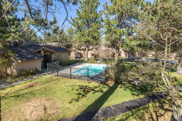 $639,500 | 3252 Chateau Road, Unit #2, Mammoth Lakes, CA 93546