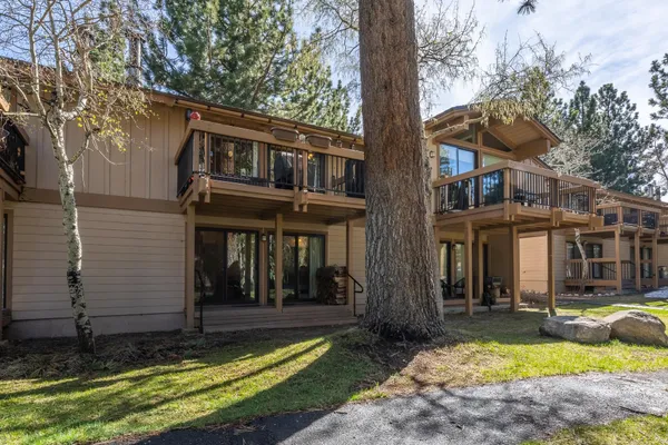 $639,500 | 3252 Chateau Road, Unit #2, Mammoth Lakes, CA 93546