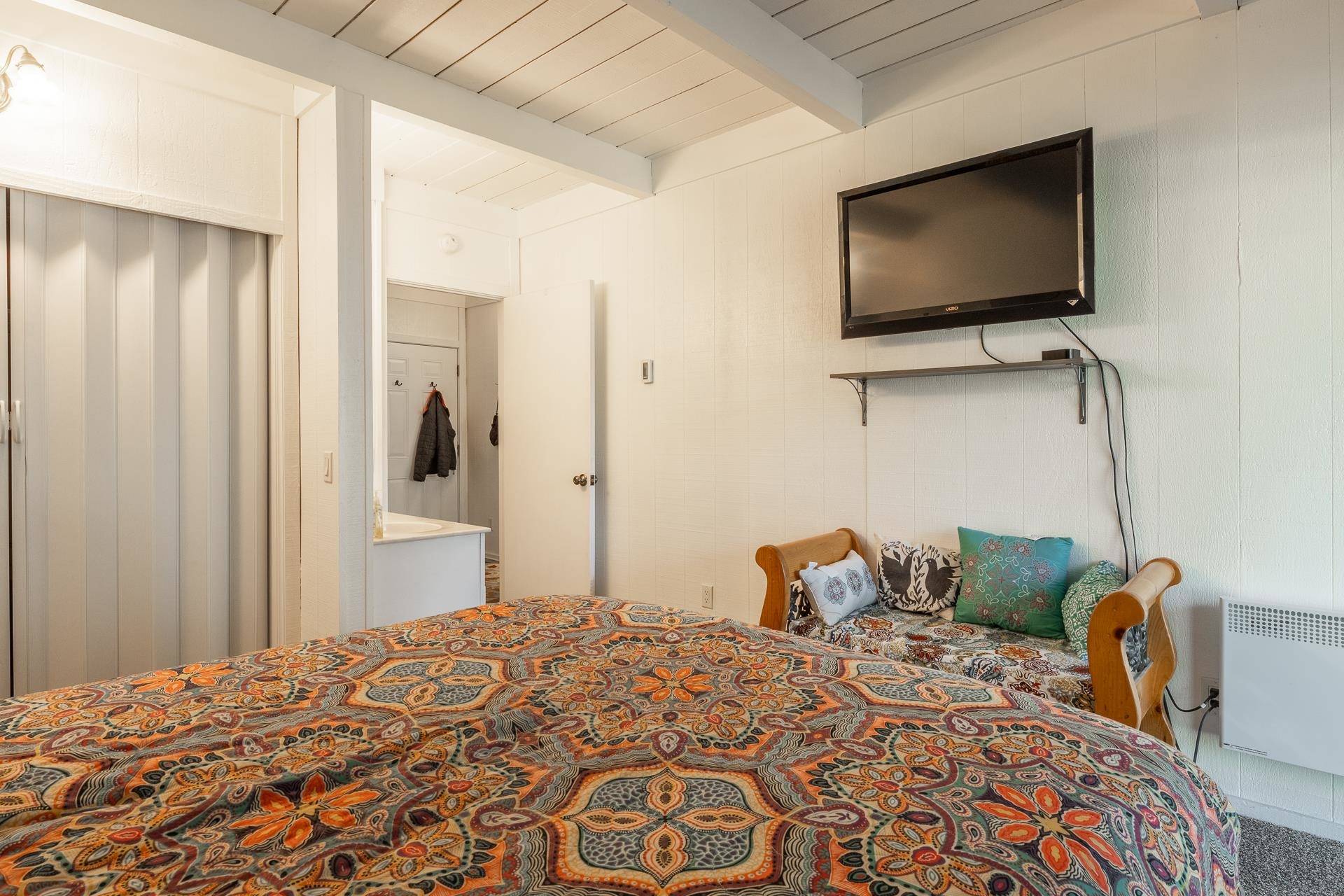 3252 Chateau Road, Unit #2 Mammoth Lakes, CA 93546 - Photo 8 of 52