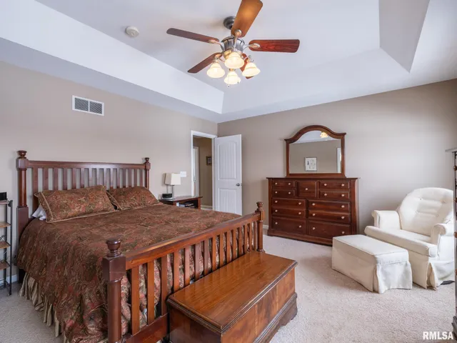 $425,000 | 1415 Kelly Lane, Metamora, IL 61548