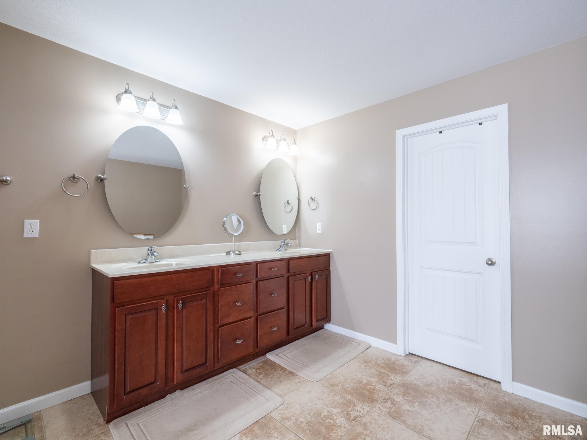 1415 Kelly Lane Metamora, IL 61548 - Photo 37 of 72