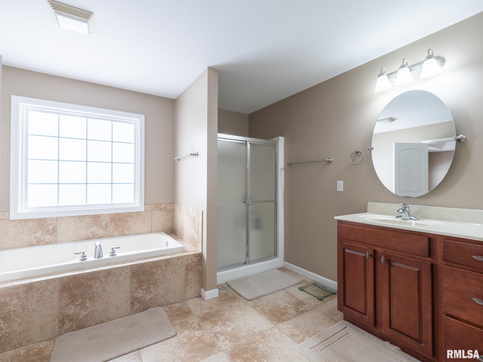 1415 Kelly Lane Metamora, IL 61548 - Photo 38 of 72