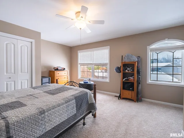 $425,000 | 1415 Kelly Lane, Metamora, IL 61548