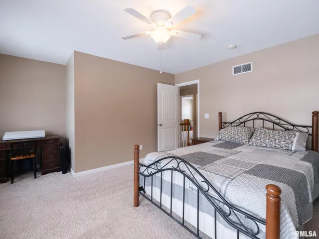 $425,000 | 1415 Kelly Lane, Metamora, IL 61548