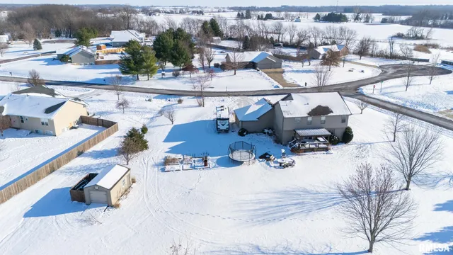 $425,000 | 1415 Kelly Lane, Metamora, IL 61548