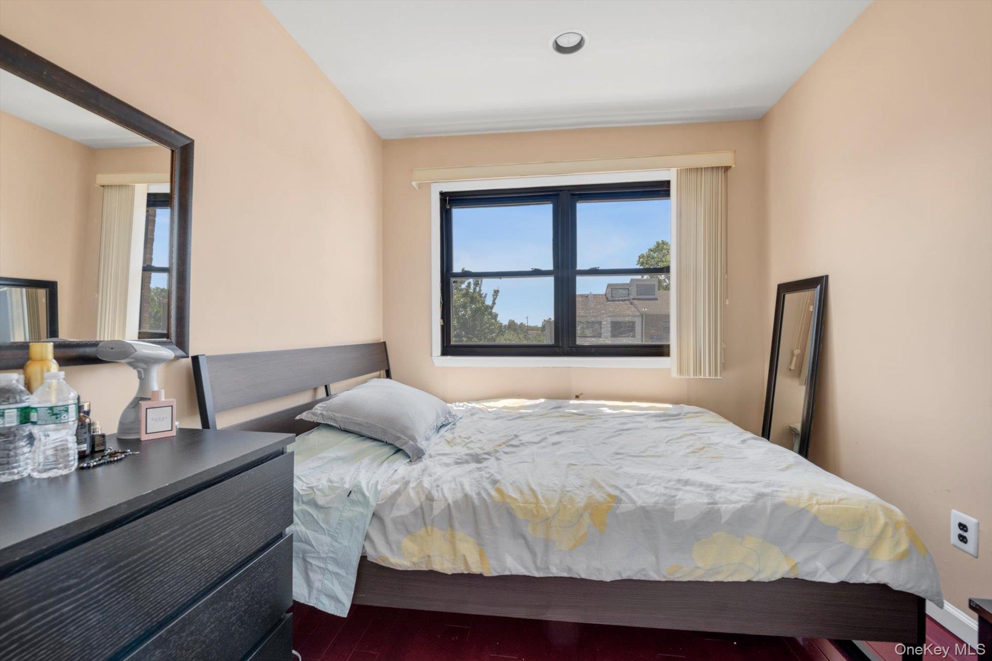 14 Vanderbilt Way, Unit 14 Valley Stream, NY 11581 - Photo 9 of 16