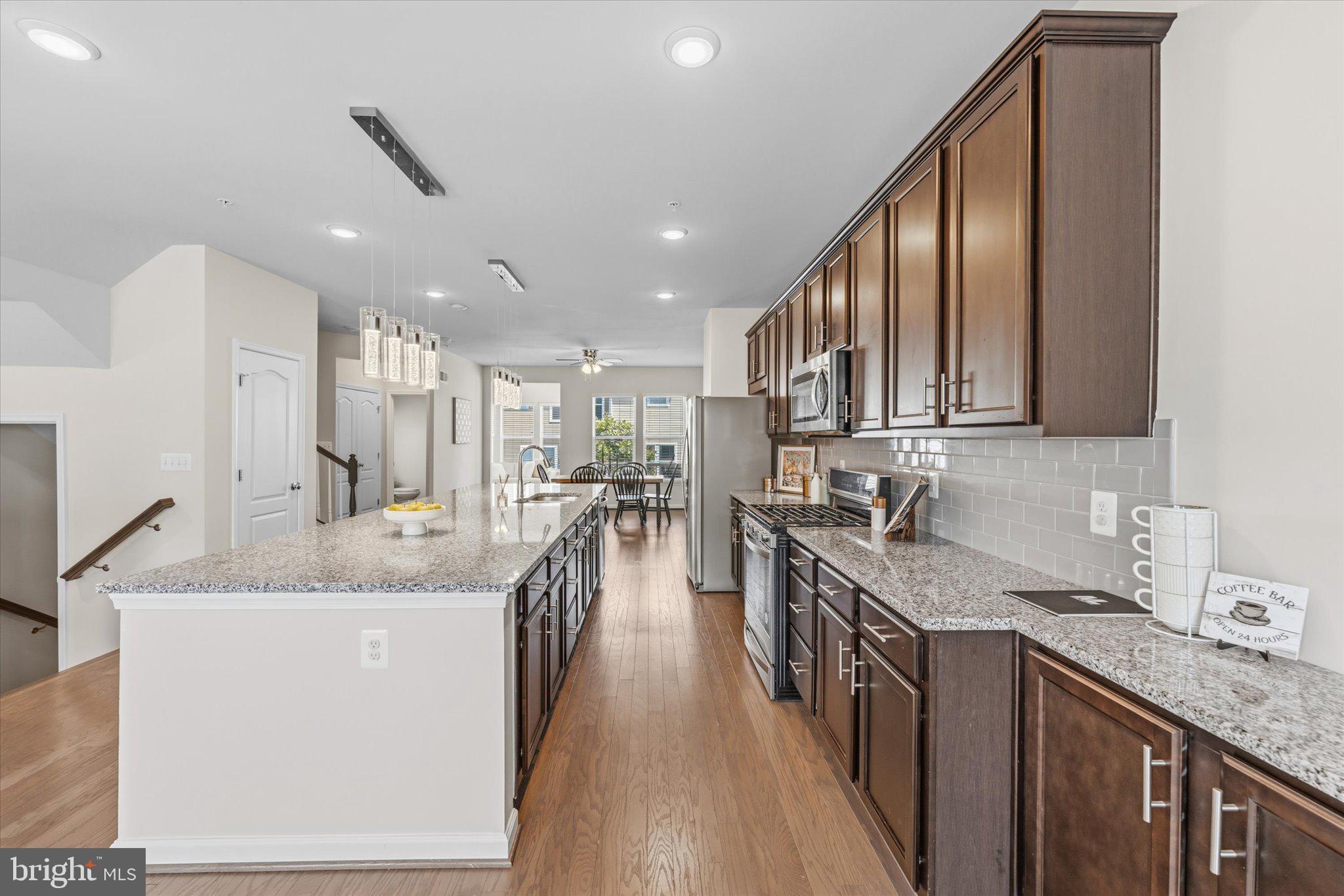7713 Cresap Lane Hanover, MD 21076 - Photo 8 of 49