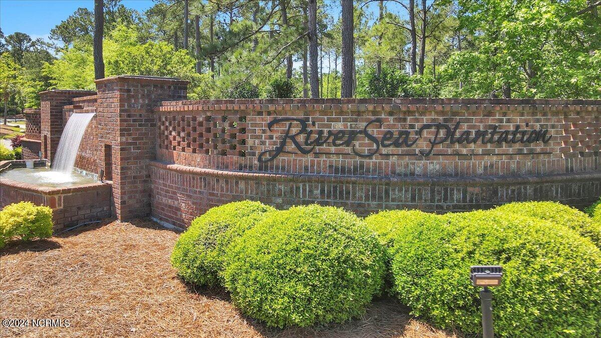 992 Ashburton Road Southeast Bolivia, NC 28422 - Photo 6 of 72 Main entrance