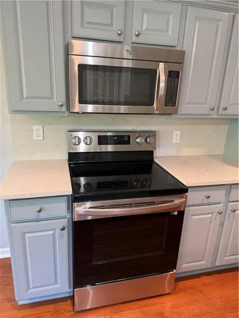 $2,250 | 17 St Claire Lane Northeast, Atlanta, GA 30324