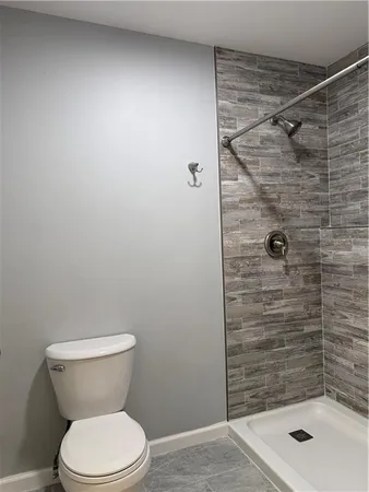 $2,250 | 17 St Claire Lane Northeast, Atlanta, GA 30324