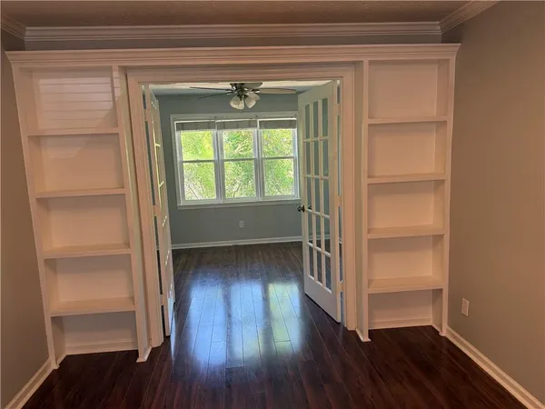 $2,250 | 17 St Claire Lane Northeast, Atlanta, GA 30324