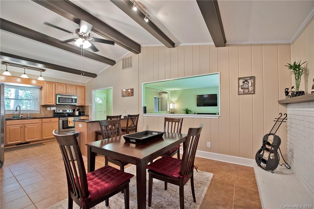 947 Burnley Road Charlotte, NC 28210 - Photo 12 of 38 Gallery Image 12