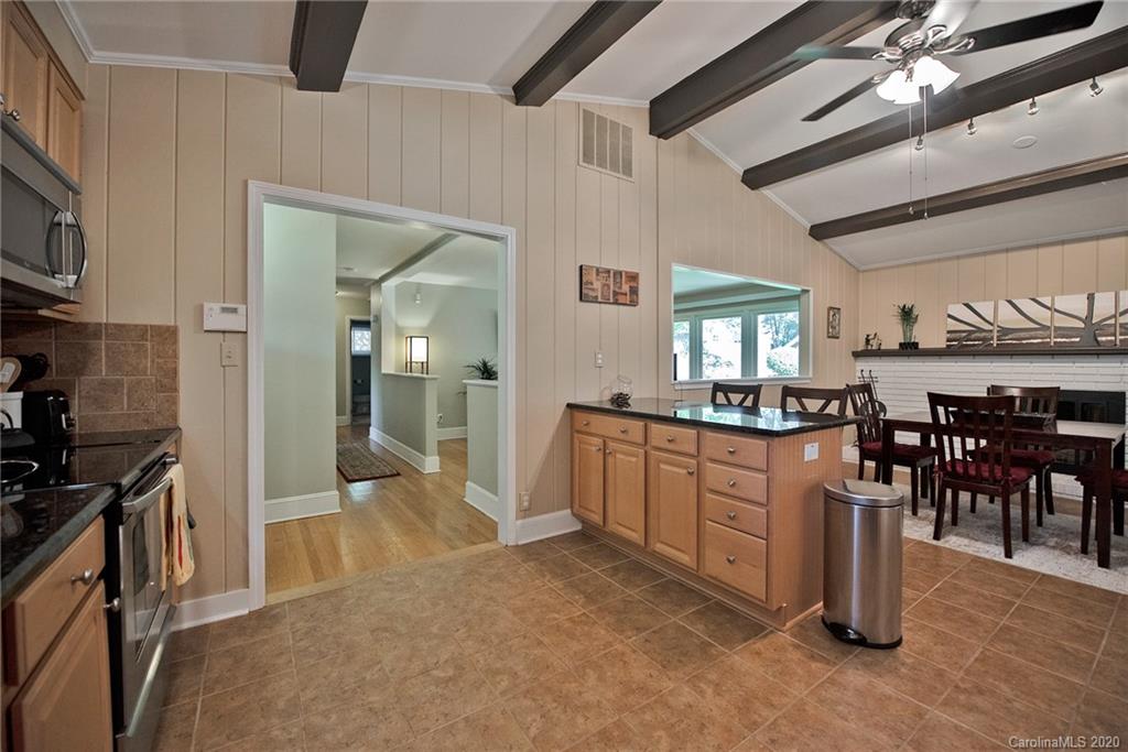 947 Burnley Road Charlotte, NC 28210 - Photo 17 of 38 Gallery Image 17