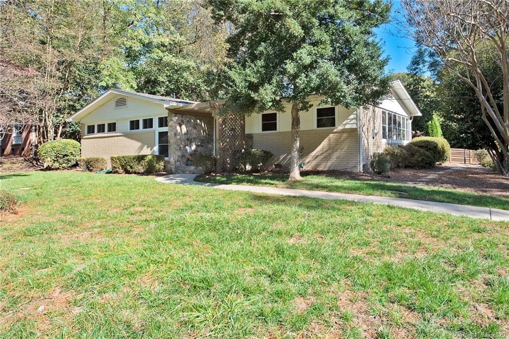 947 Burnley Road Charlotte, NC 28210 - Photo 3 of 38 Gallery Image 3